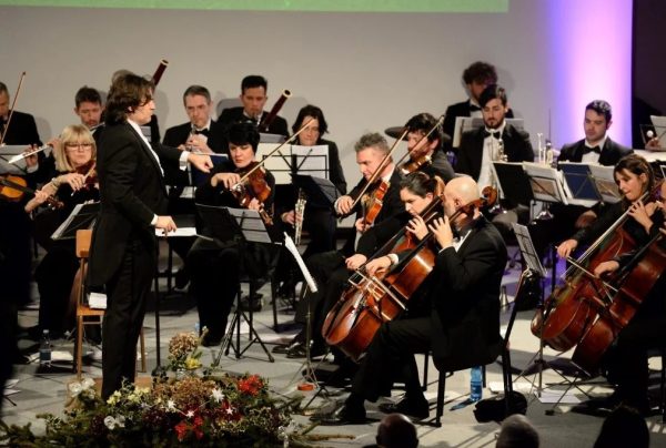 Orchestra in concerto